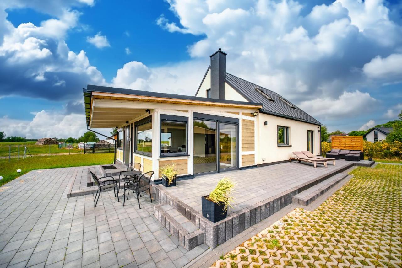 Domek Hot Tub Jacuzzi Chillout Kolobrzeg Exterior photo